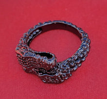 Load image into Gallery viewer, Two dragon heads ring
