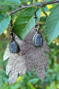 Leather earrings with charms