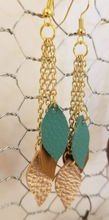 Load image into Gallery viewer, Three little leafs earrings
