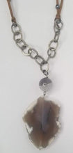 Load image into Gallery viewer, Adjustable Agate pendant necklace
