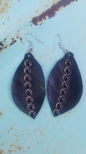 Leaves swarovski leather earrings