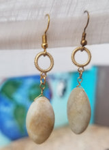 Load image into Gallery viewer, Amazonite earrings
