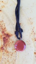 Load image into Gallery viewer, Round quartz necklaces
