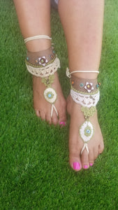 Barefoot charms