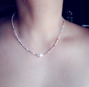 Multicolor necklaces