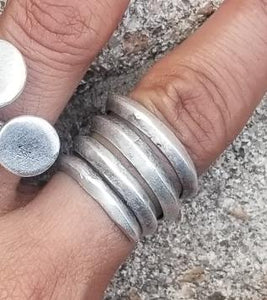 Spirals ring