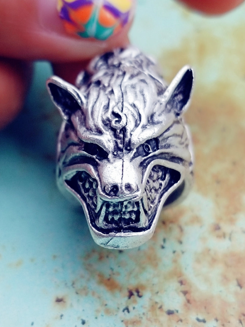 Wolf ring