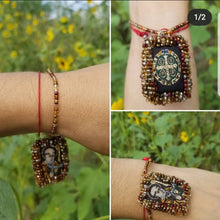 Load image into Gallery viewer, Scapular bracelets
