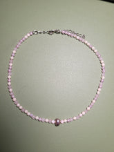 Load image into Gallery viewer, Rose quartz necklaces
