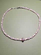 Load image into Gallery viewer, Rose quartz necklaces
