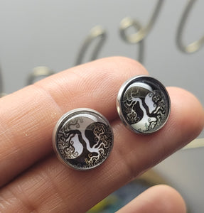 Yin yang studs