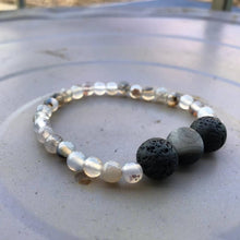 Load image into Gallery viewer, Agate and lava rock bracelet
