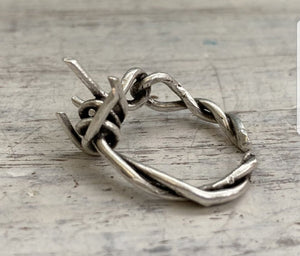 Barbed wire ring