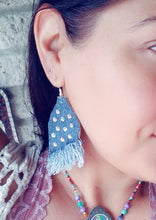 Load image into Gallery viewer, Blue J Swarovski earrings
